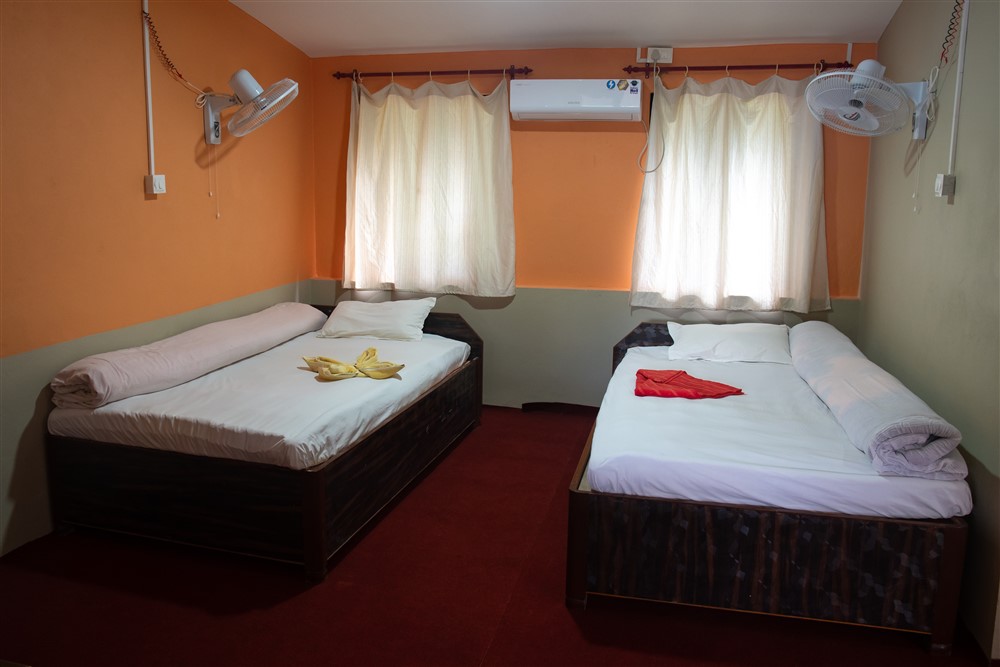 Rooms-Tharu Home Resort